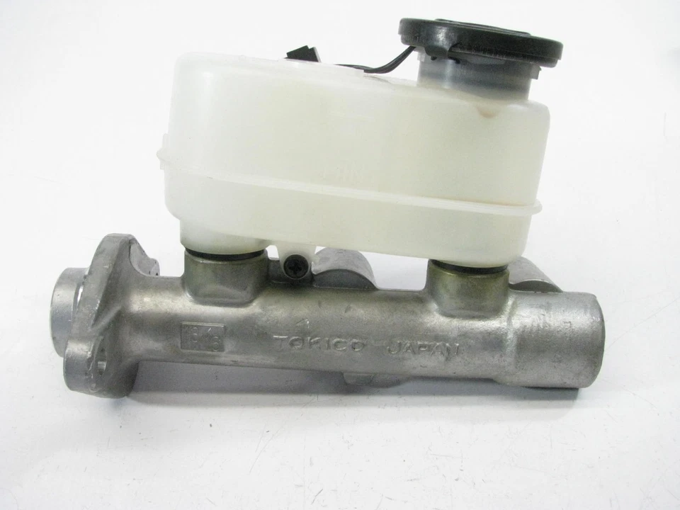 Cilindro maestro de freno Bendix R11940 Reman para Datsun 310 1981-1982 Foto 3 de 4