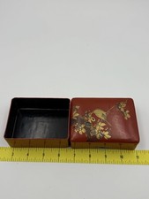 Caja baratija vintage vietnamita de laca roja • diseño floral y pájaro pintado a mano