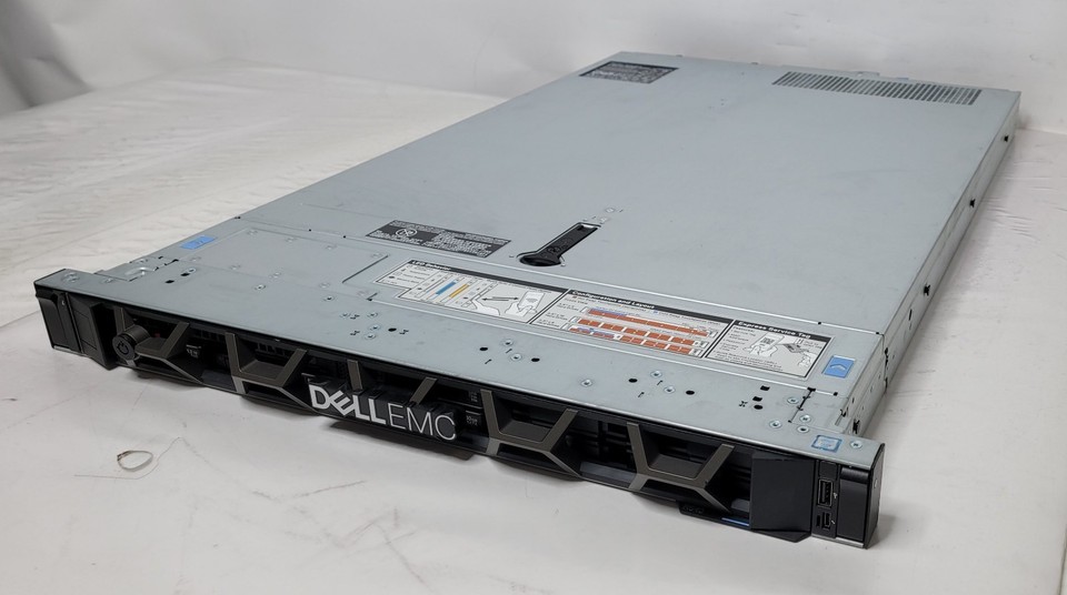 DELL R640 NO BACKPLANE 2x Xeon Gold 6136 256GB (8 X 32GB) RAM 2x 240GB