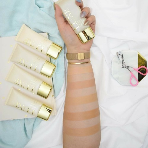 Avon Luxe Cashmere Complexion 2 In 1 Foundation SPF15 | Worldwide Postage - Picture 4 of 5