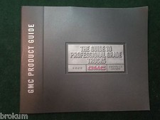 MINT 2000 GMC PRODUCT GUIDE FULL LINE SALES BROCHURE ORIGINAL (BOX 437)