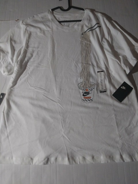 Men's Size LARGE Nike Ramen Noodles 