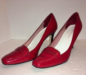 anne klein red pumps