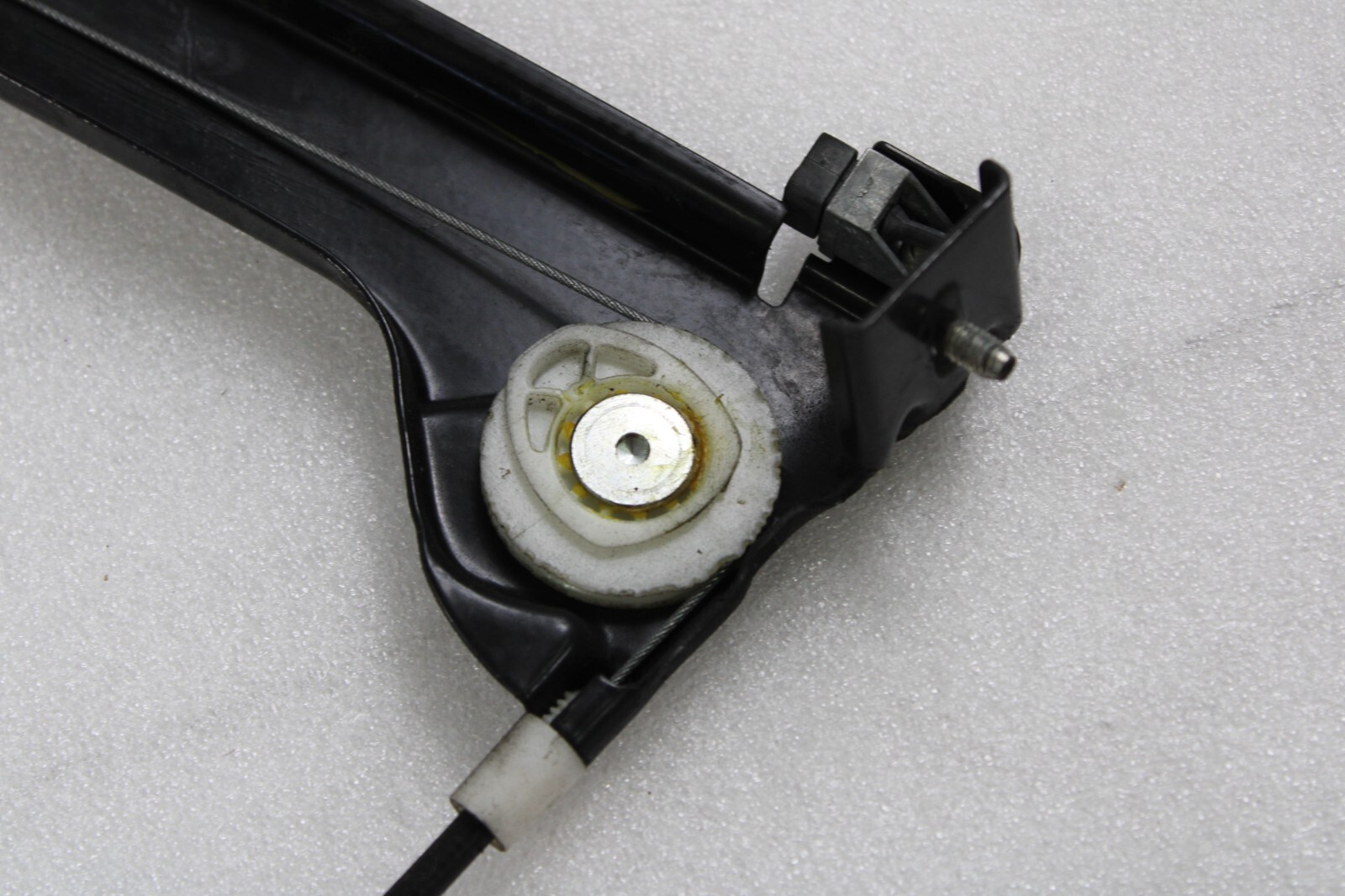 Lamborghini Gallardo, RH Door Window Regulator w/out Motor, Used, P/N 400837462