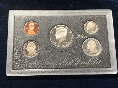 1994年 アメリカ 銀貨 ミント Mint Proof Set シルバー s-l400.jpg