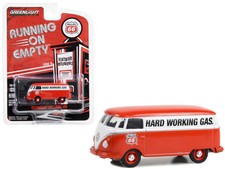 Greenlight Volkswagen T1 Type 2 Panel Van Hard Working Gas 1962 1:64 41160F