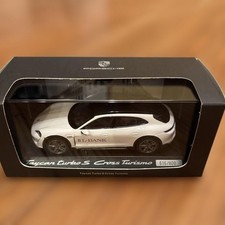 Minichamps Porsche Taycan Turbo S Cross Turismo White 1/43 Ltd 800