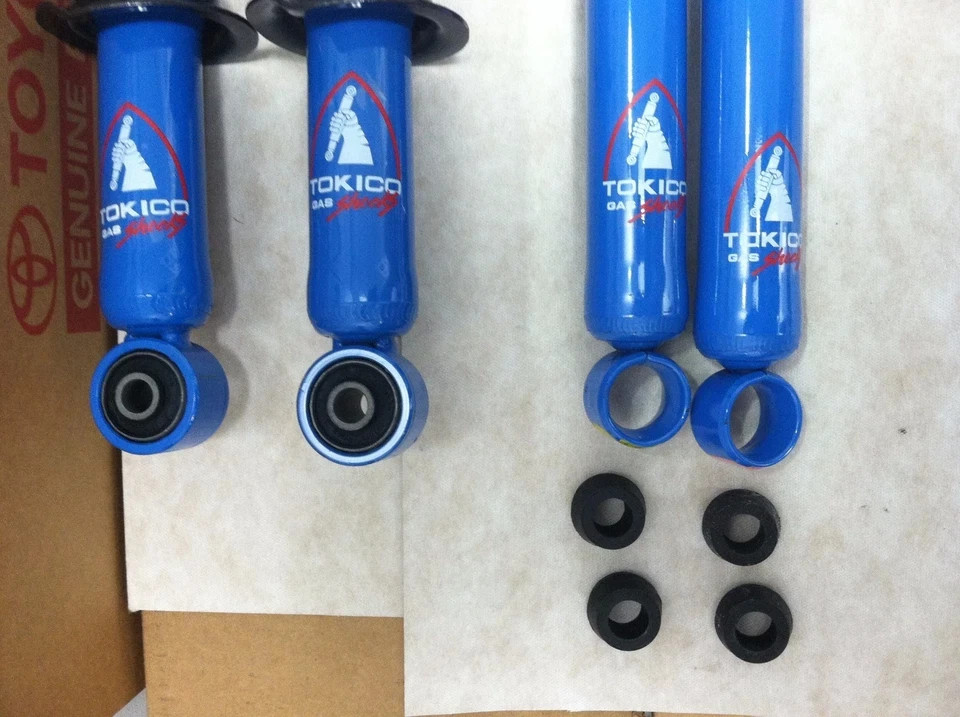 Tokoma Toyota Tacoma Xtracab 98-04 Front & Rear Tokico Shocks Genuine OEM