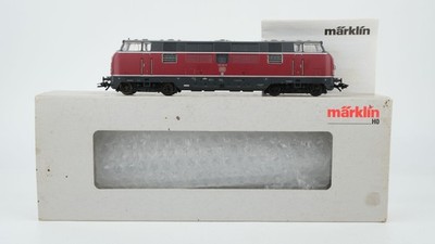 Märklin H0 Diesellok BR 221 120-9 DB Wechselstrom Digital Sound Mfx (EVP)