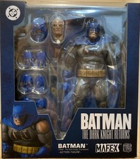 MAFEX No.119 Batman The Dark Knight Triumphant Action Figure Poseable New