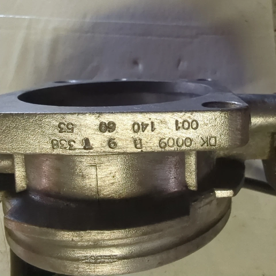 Válvula de carrocería del acelerador del motor Mercedes Benz 300E R126 1986-1993 0011406053 OEM Foto 3 de 4