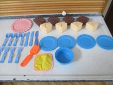 Fisher Price Fun with Food Dessert Cake Plates dishes silverware treat frosting
