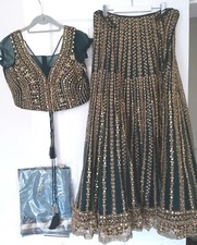 Nuevo precioso color verde Lengha Choli, de Raas en Mumbai