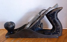Vintage STANLEY HANDYMAN Woodworking 9 3/4” Hand Plane wood Made in USA