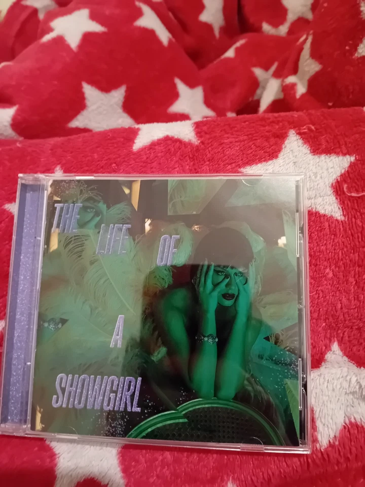 Taylor swift " the life of  showgirl" Deluxe CD brand new. - Image 3 of 4