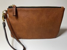 NEW Steve Madden Brown Pebbled Faux Leather Wristlet Zip Clutch Wallet Strap