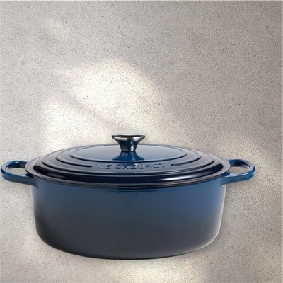 Le Creuset Signature enameled Cast Iron Oval Dutch Oven 8 Qt Nuit