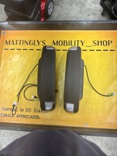   Motion Concept ROVI X3 Power Wheelchair Plastic Fenders W/Lights L K 