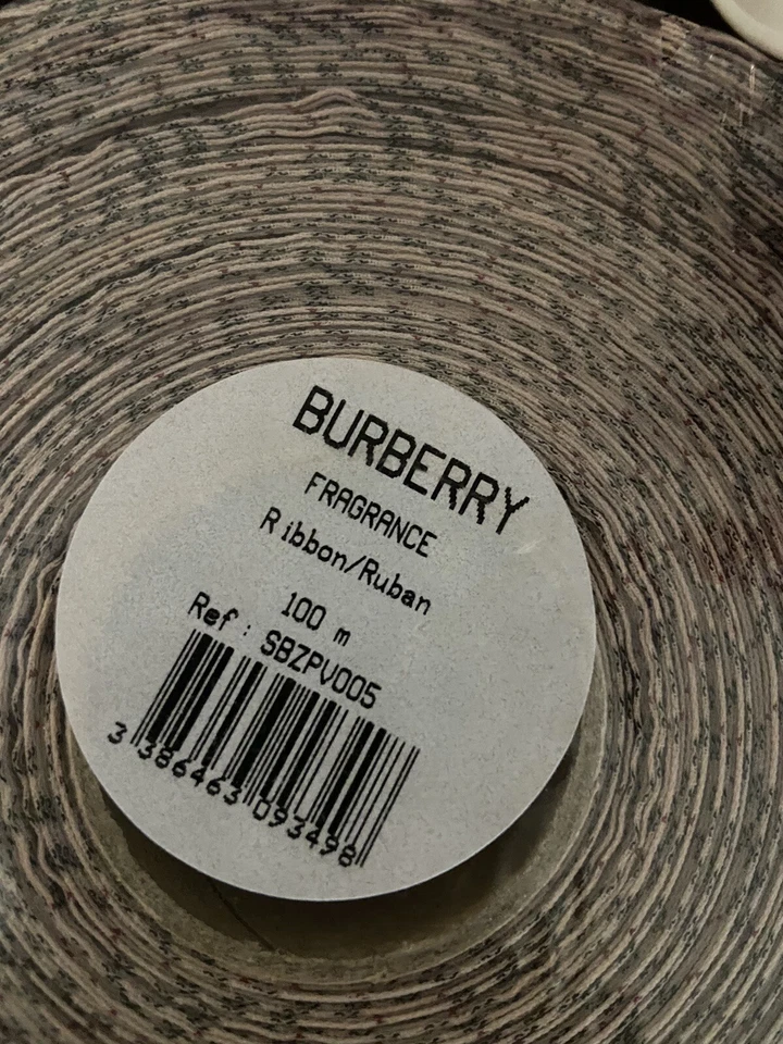 Authentic Burberry NOVA Check Plaid Ribbon 1"W   Roll Lot 100 Yard NEW Rare HTF - Image 3 of 3