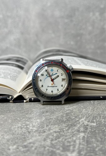 Vintage Soviet watch VOSTOK 2409. KOMANDIRSKIE. Airplan. Made in USSR-Serv- - Picture 13 of 17