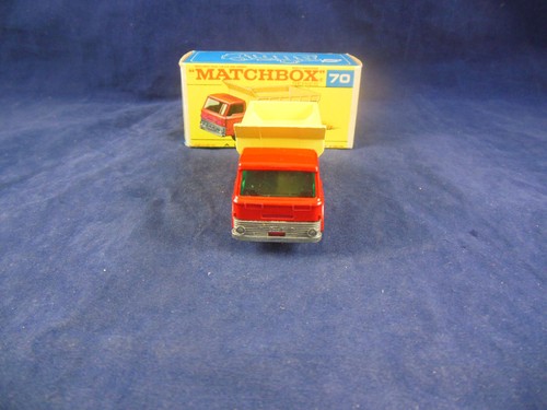 Matchbox Regular Wheels No 70 Grit Speader Red Cab grey slide Superb - Picture 4 of 12
