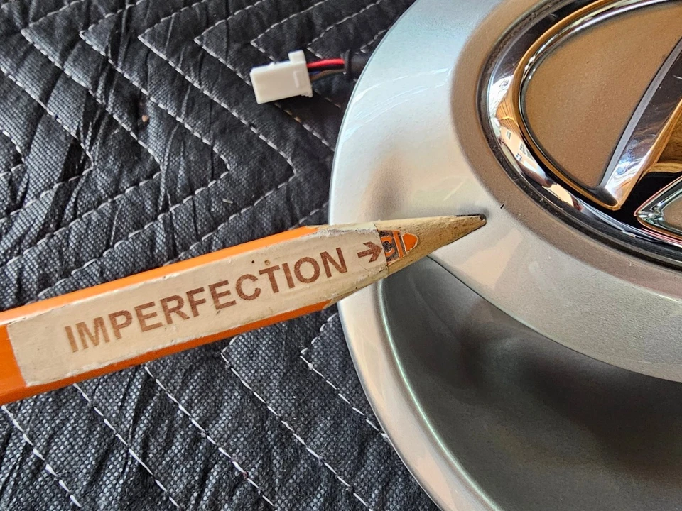 2012-17 Hyundai Veloster Genuine Tailgate Garnish w/Rear View Camera - Image 2 of 4