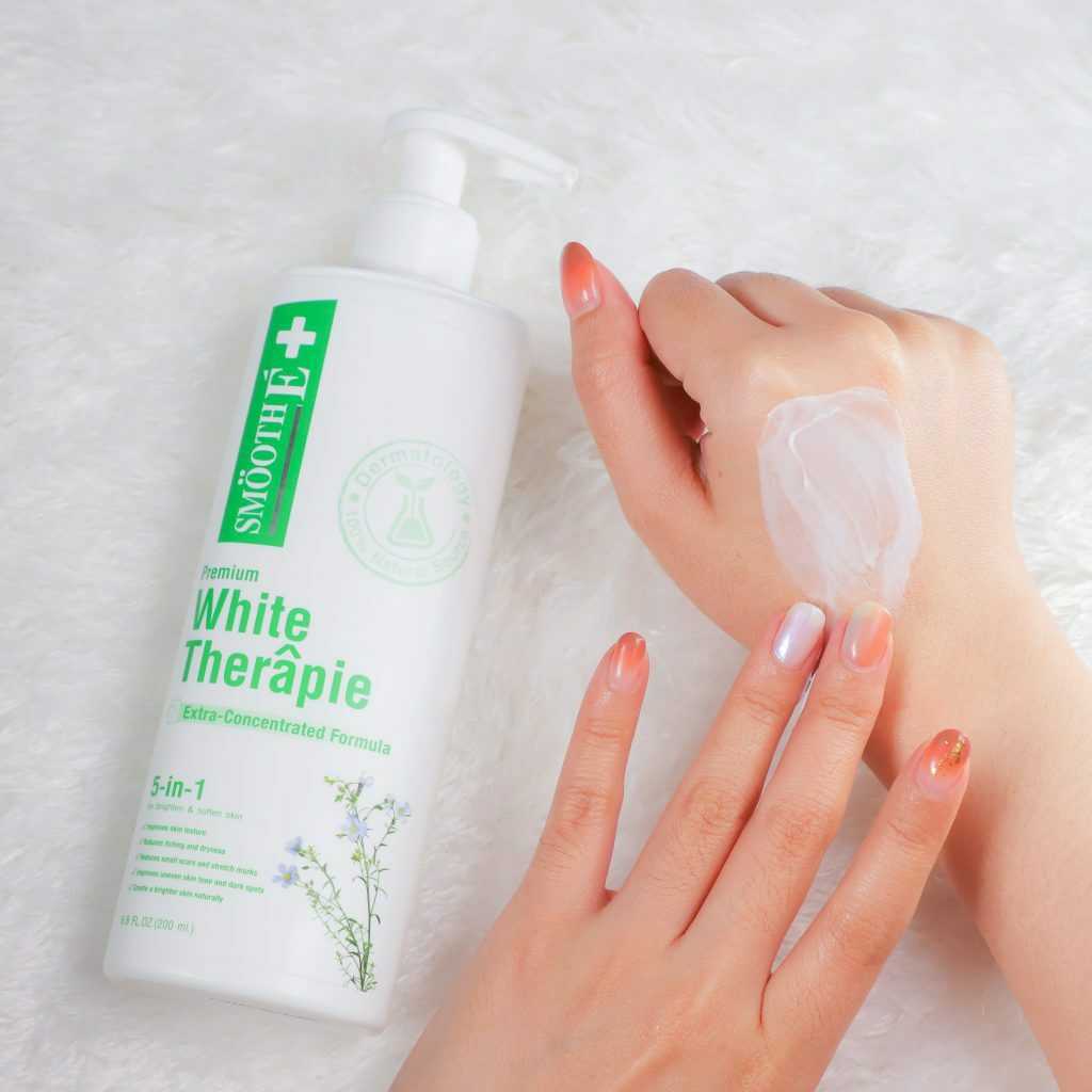 X3 Smooth E White Therapie Body Lotion Extra Natural Vitamin