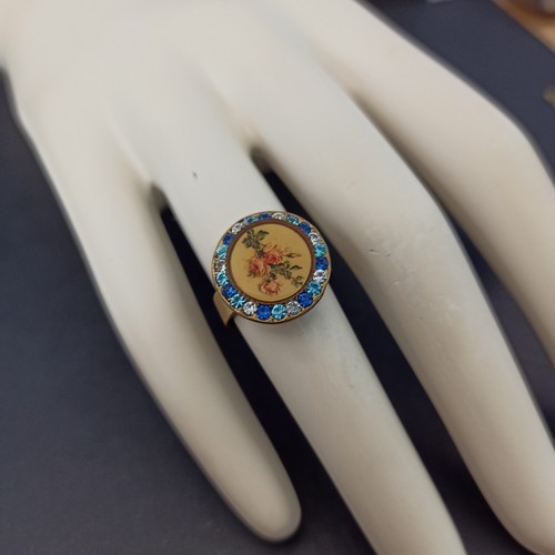 Michal Negrin Ring Roses Blue Shades With Swarovski Crystals Retro Round Gift - Picture 7 of 14
