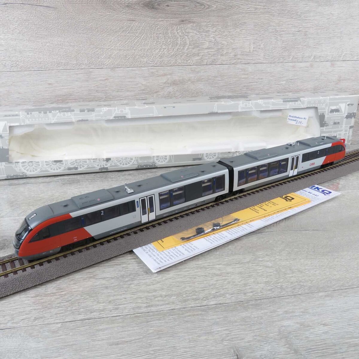 PIKO 52016-4 - H0 - ÖBB Triebwagen Desiro BDVT 5022 003-2 PIKO 52016-4 - H0 - ÖBB Triebwagen Desiro BDVT 5022 003-2