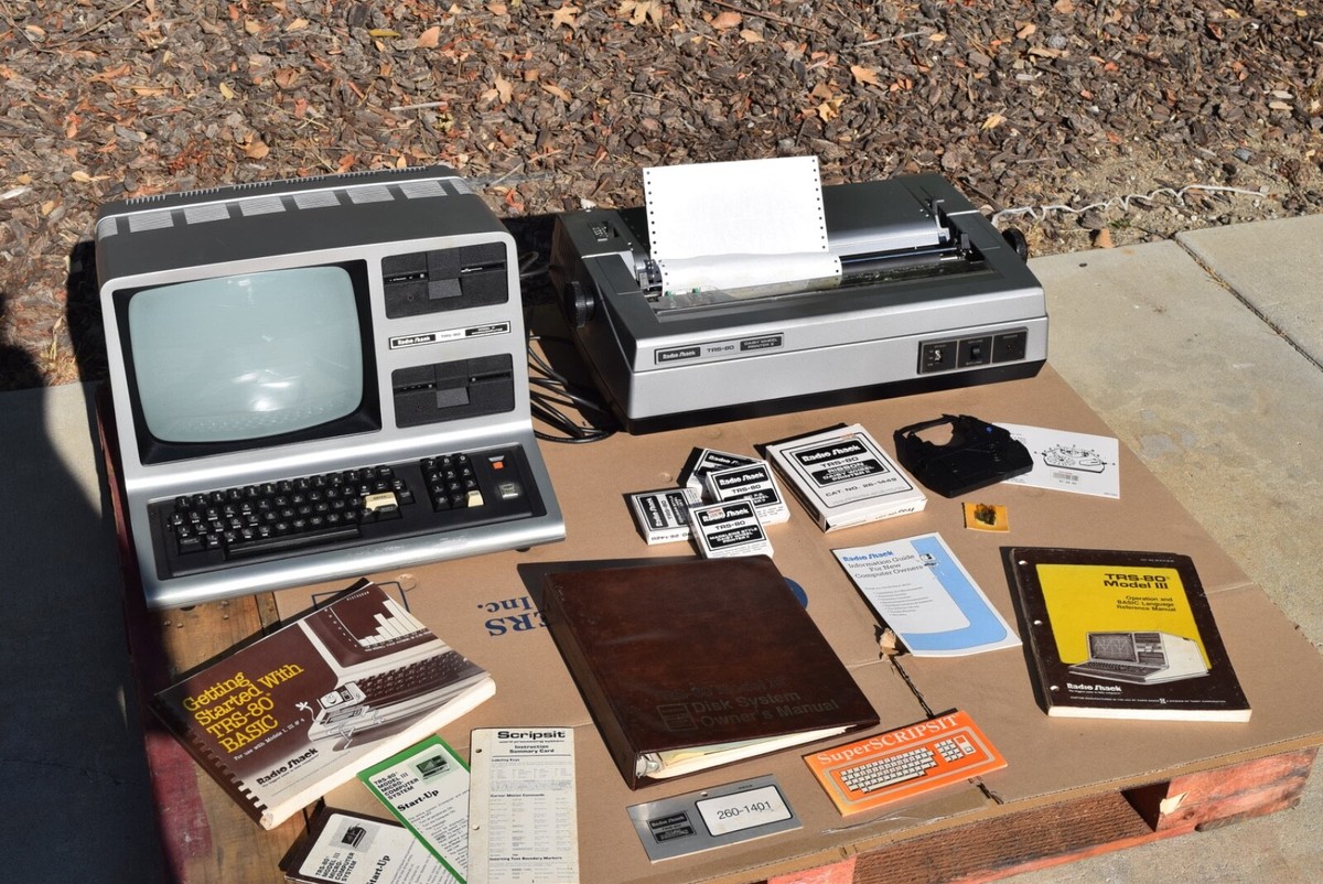 Tandy RadioShack TRS-80 Model 3 III Manuals 26-1066 Daisy Wheel