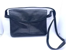 Vintage ILI New York Toronto Black Genuine Leather Flap Crossbody Shoulder Bag
