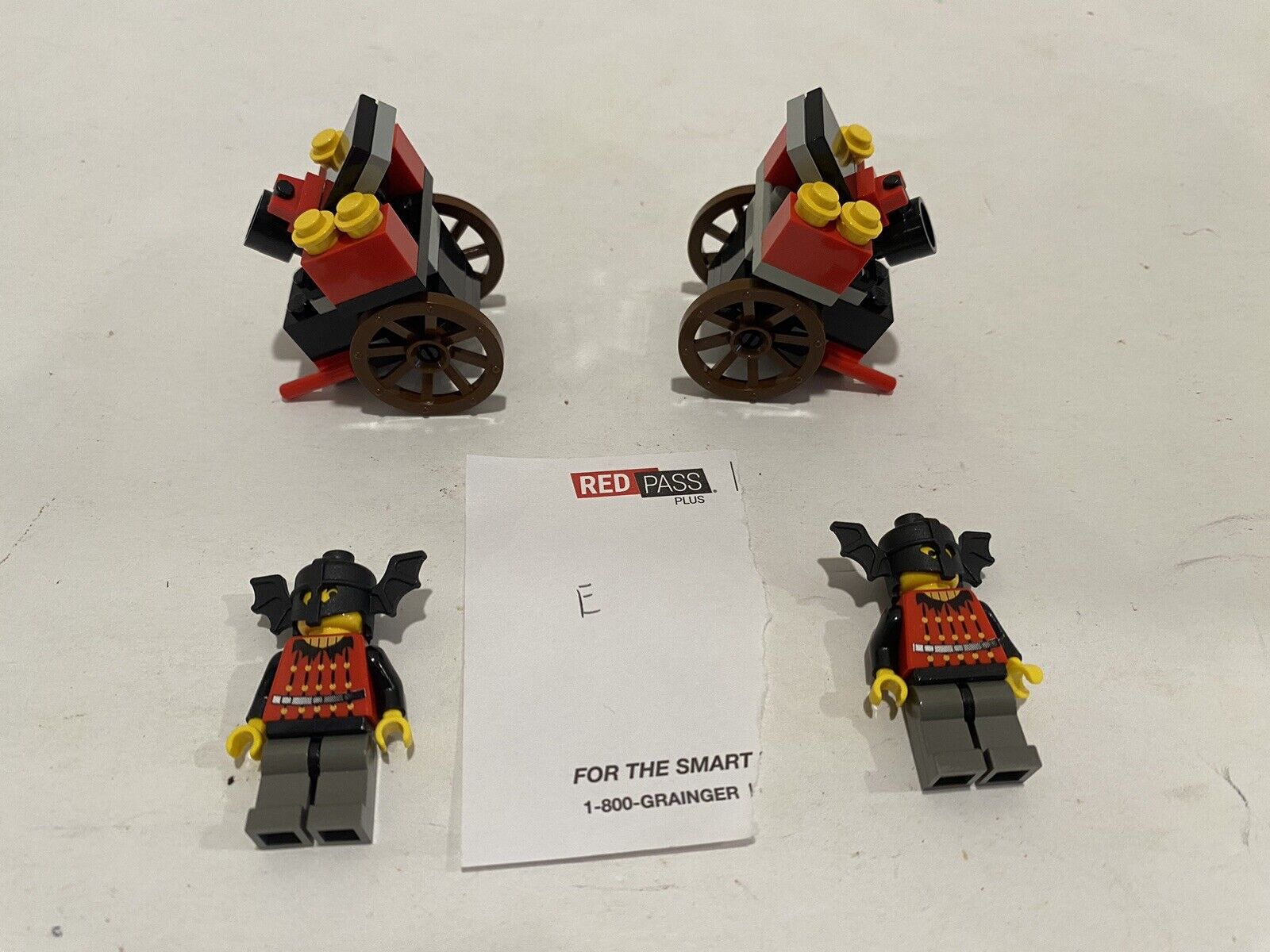 Lot Of 2 Lego 2538 Castle Fright Knights Fire Cart Shell Both Complete Lot E