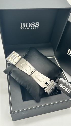 HUGO BOSS Champion HB1513878 Green Dial Men's Watch 44mm - Picture 16 of 21