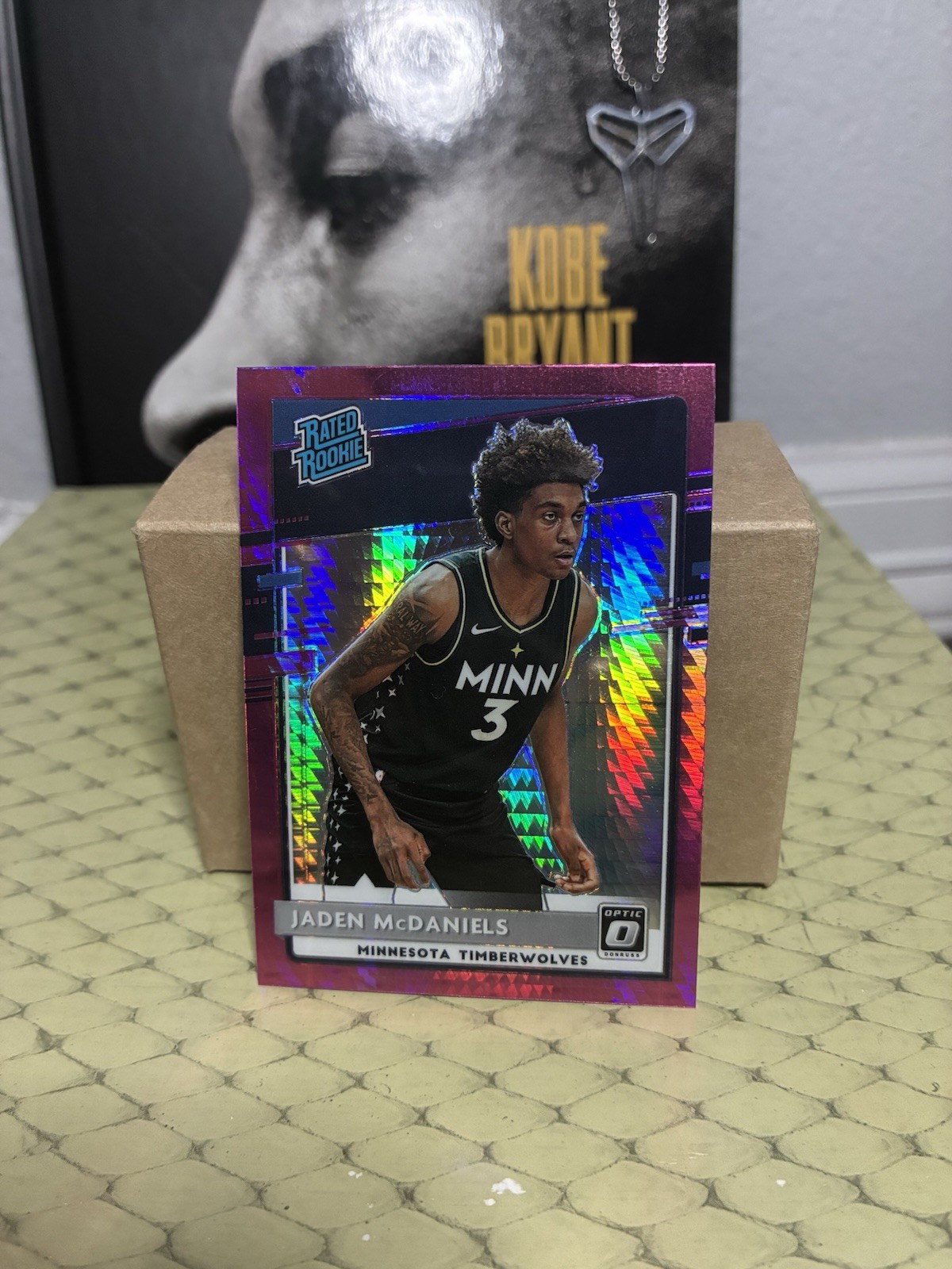Jaden McDaniels Card Lot (4)