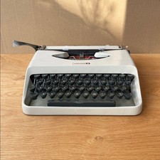 Vintage Italienisch 60er Jahre Underwood 18 / Koffer. Top Zustand Funktionstüchtig. Neues Band.