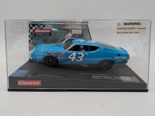 Carrera 27187 1:32  #43 Ford Torino Talladega Richard "The King" Petty 1969