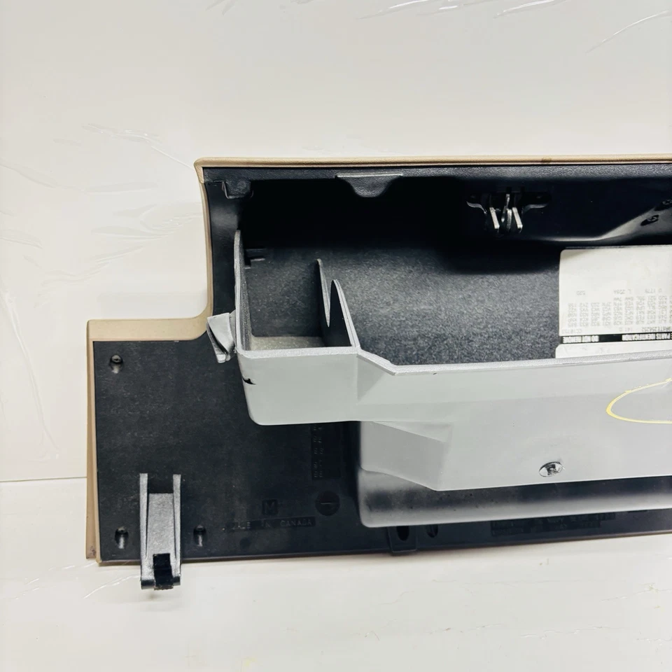 95-99 Chevy GMC TRUCK SILVERADOC/K Guantera Compartimento de Almacenamiento Conjunto TAN G2 Foto 3 de 4