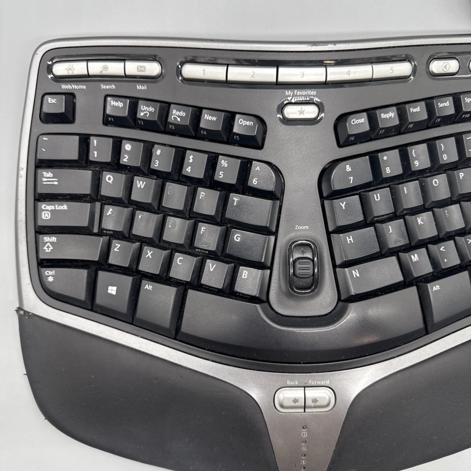 Microsoft Natural Ergonomic Keyboard 4000 v1.0 KU-0462 USB Wired Tested - Image 2 of 4