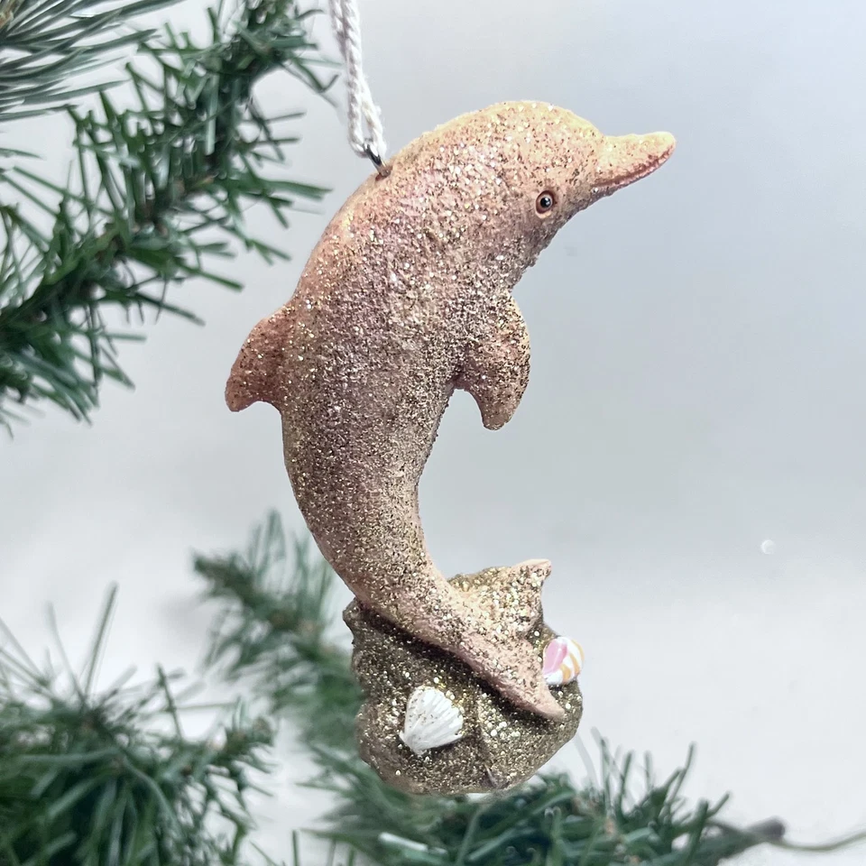 Adornos de delfines Kurt Adler playa costera Navidad resina arenosa 4 pulgadas náutica Foto 2 de 4