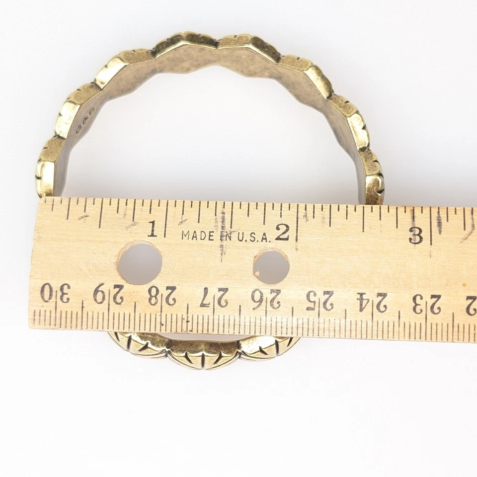 Brazalete Brazalete $175 Giles & Brother Geométrico Patrón Hoja Tono Dorado Foto 2 de 4