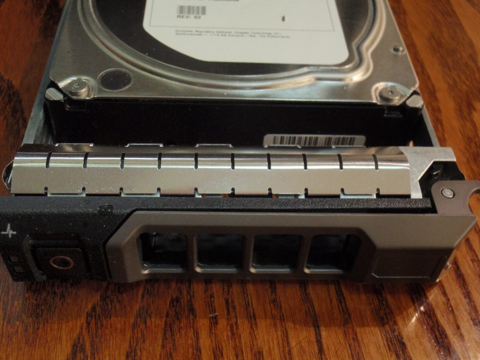 Dell PowerEdge R710 2x Xeon ?.??Ghz X5??? QC 128GB DDR3 6x 2TB SAS LFF HDD Rails - Image 4 of 4