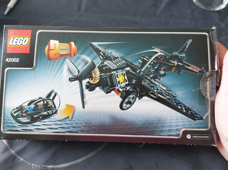 LEGO Technic 42002 Hovercraft, foto 3 di 3
