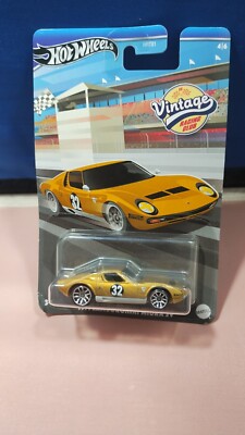 Hot Wheels 1971 Lamborghini Miura SV Vintage Racing Club #4/6 Diecast 1:64 Scale