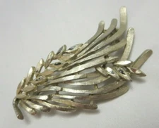 Vintage BSK Signed Floral Plant Style Brooch Pin Silvery Gold Tone Textured