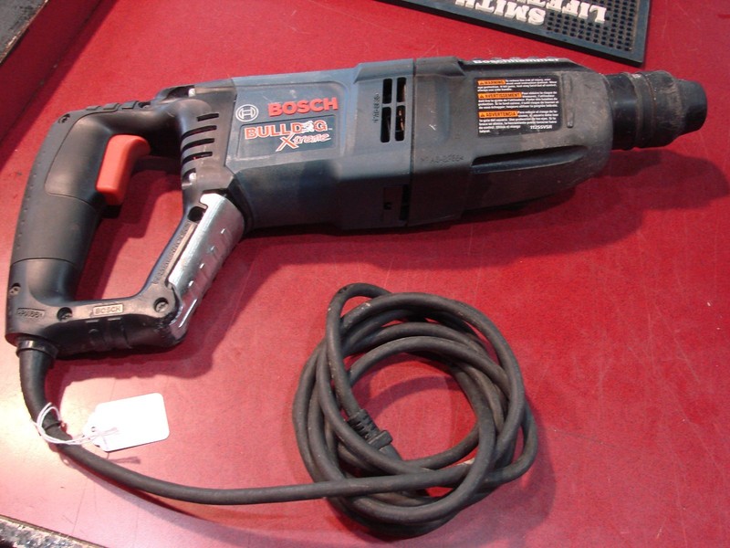 Bosch Boschhammer Bulldog Xtreme 11255VSR Rotary Hammer.  SDS-Plus.  1".