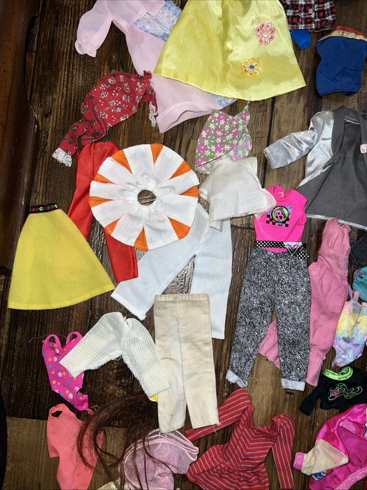 large vintage barbie doll clothing lot 60s-90s - Image 3 of 4