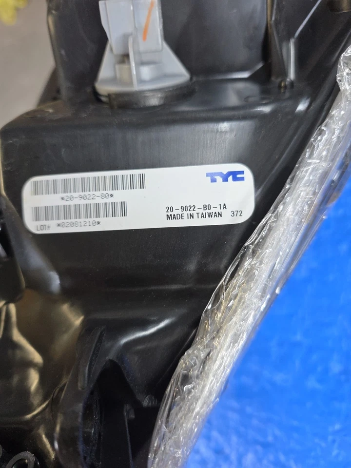 2012-2014 ЛЕВАЯ ФАРА TYC ДЛЯ HONDA FIT P/N 20-9022-80 ФАРЫ В СБОРЕ  - Изображение 4 из 4
