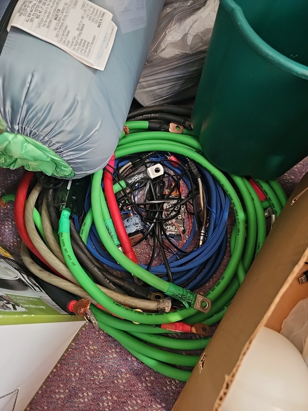 read* extra 1/0G OFC SHCA & SA wire, fuses, etc