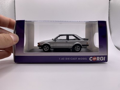 Vanguards Corgi 1:43 Ford Escort Mk3 XR3i Strato Silver VA11017