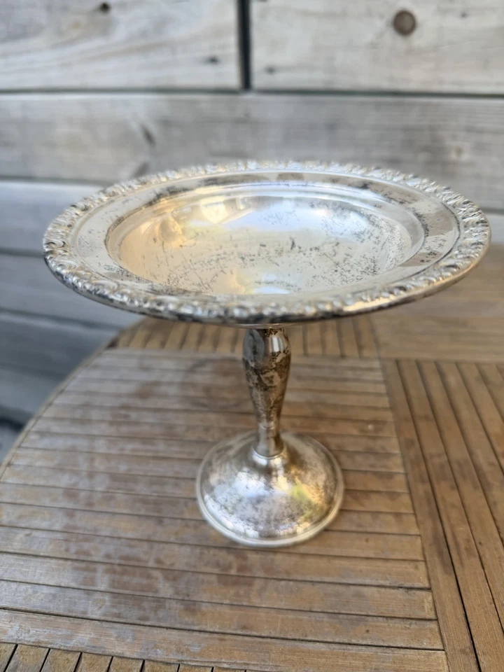 Plato de caramelo de compota con pedestal reforzado con peso Newport de plata de ley. Foto 3 de 4